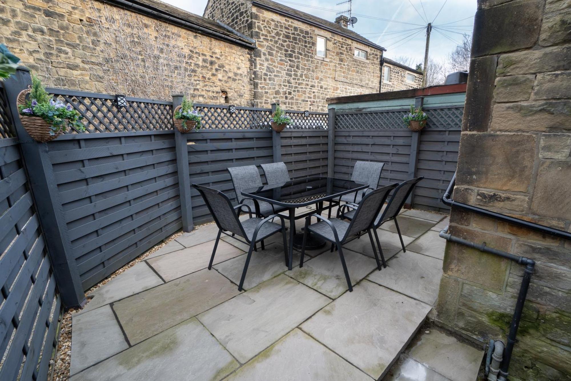 일클리 4 Bed End Terrace - Sleeps 7 빌라 외부 사진