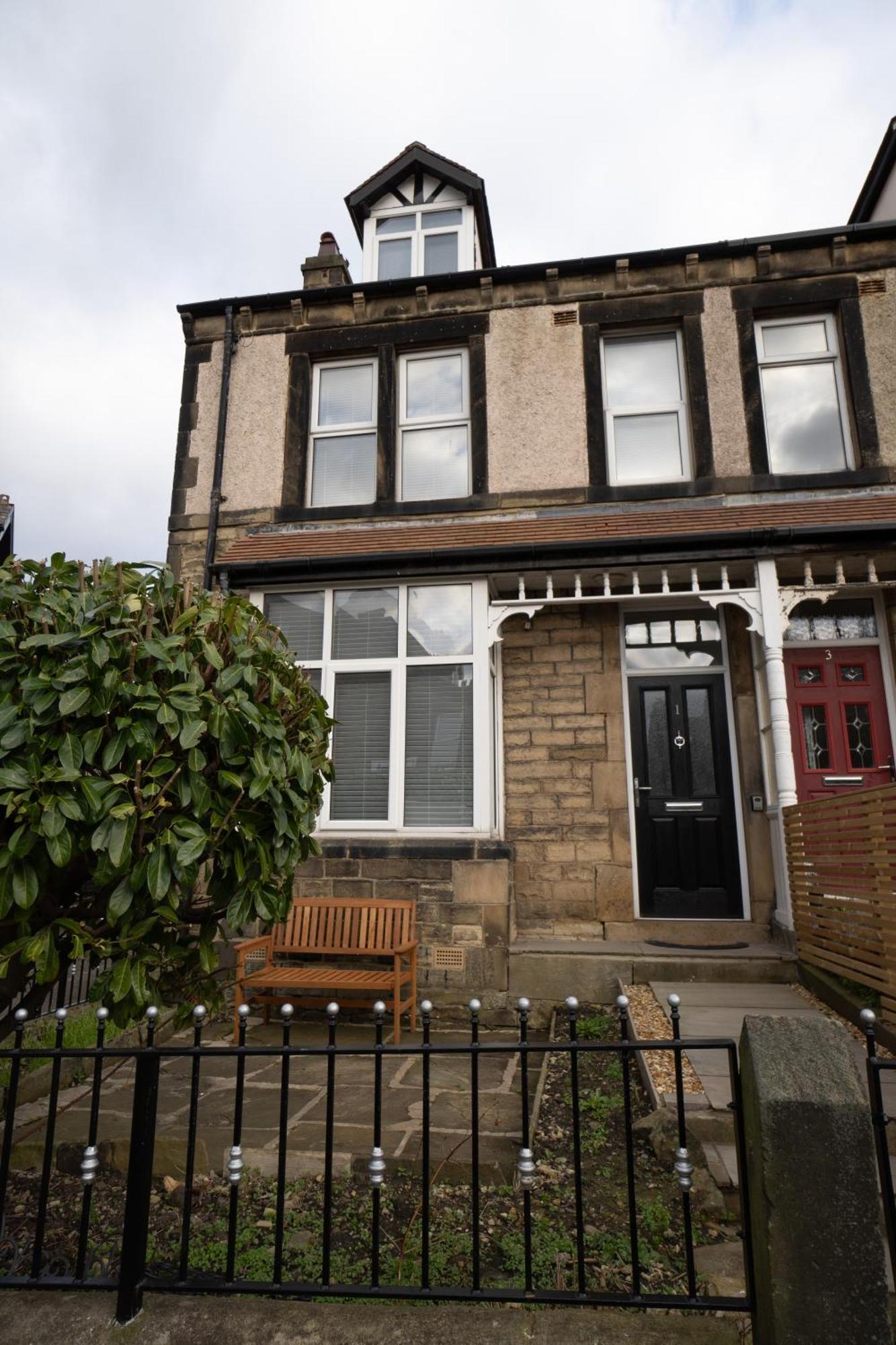 일클리 4 Bed End Terrace - Sleeps 7 빌라 외부 사진