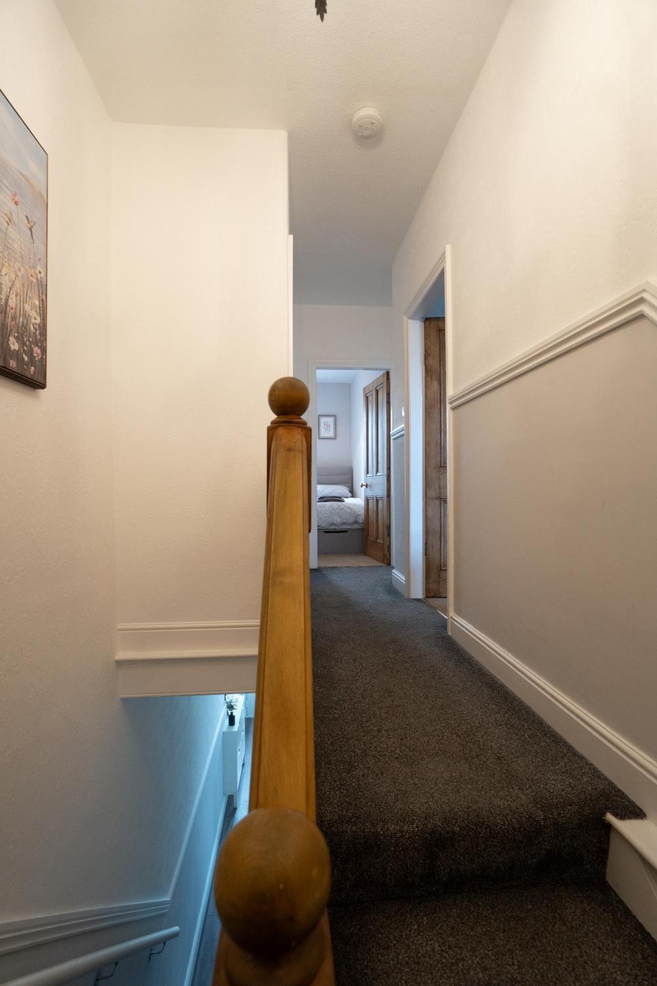 일클리 4 Bed End Terrace - Sleeps 7 빌라 외부 사진